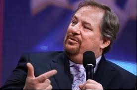 Rick Warren (Bron: http://itodyaso.wordpress.com/2010/01/28/we-must-stand-against-rick-warrens-peace-plan/).